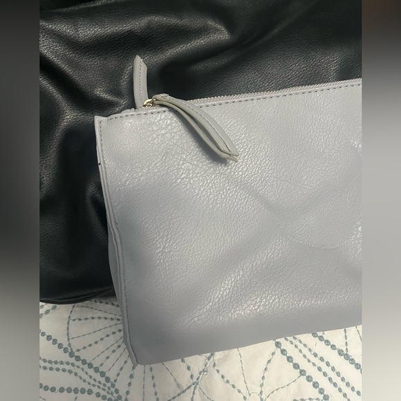 Forever 21 Clutch - Picture 2 of 5